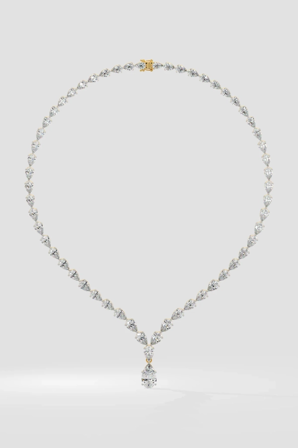 Linea Pear Necklace