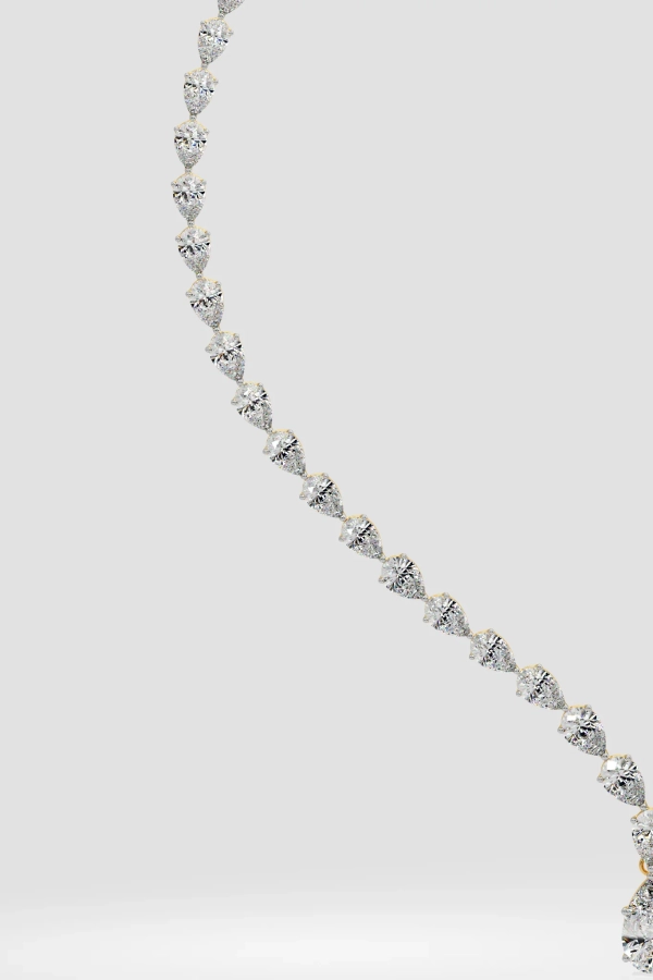 Linea Pear Necklace - Image 4