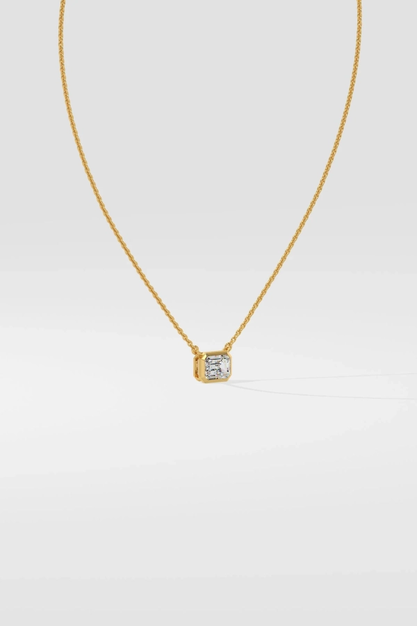 1 ct East West Emerald Necklace - Image 3