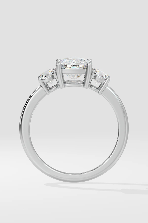 1 ct Oval Trio Ring - Image 5