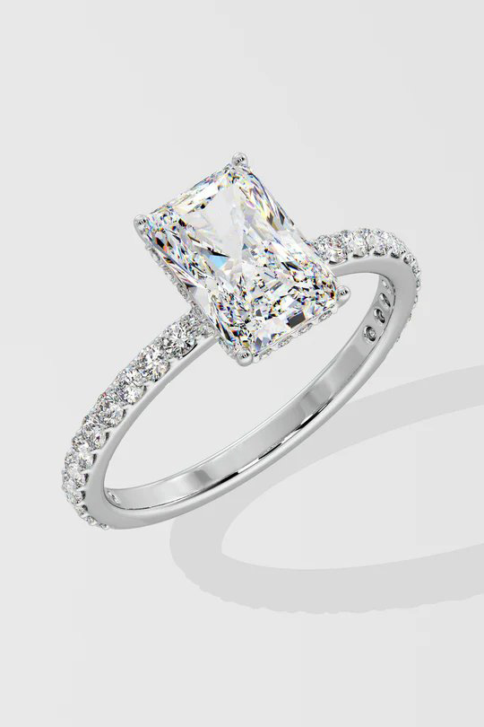 1.5 ct Radiant Classic Ring - Image 3